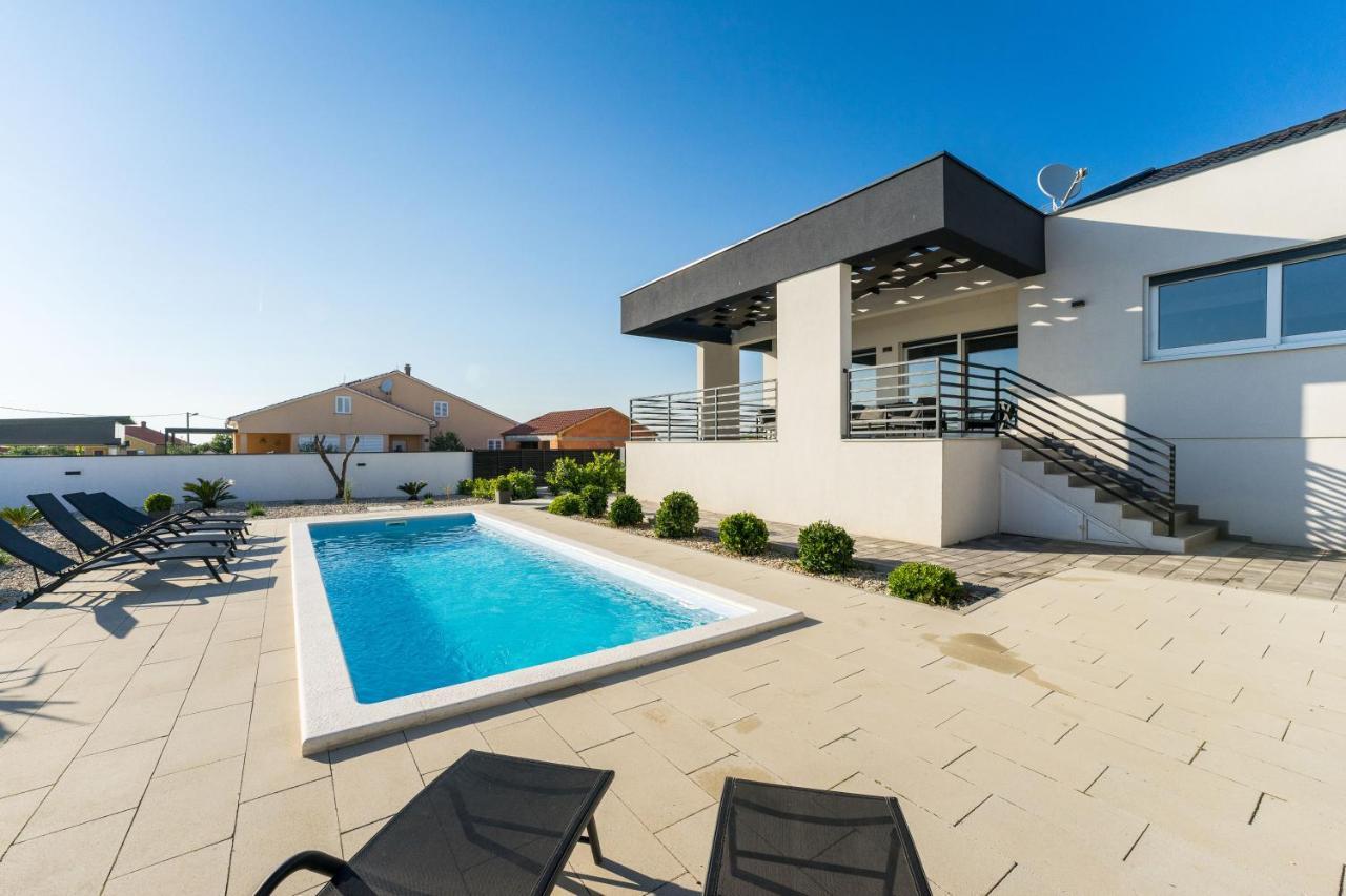 Villa Barbara-Holiday Home With Sea View Zadar Bagian luar foto