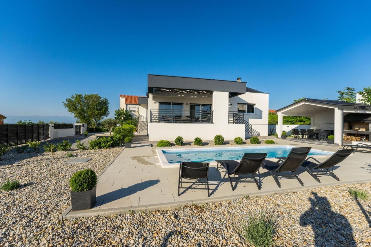 Villa Barbara-Holiday Home With Sea View Zadar Bagian luar foto