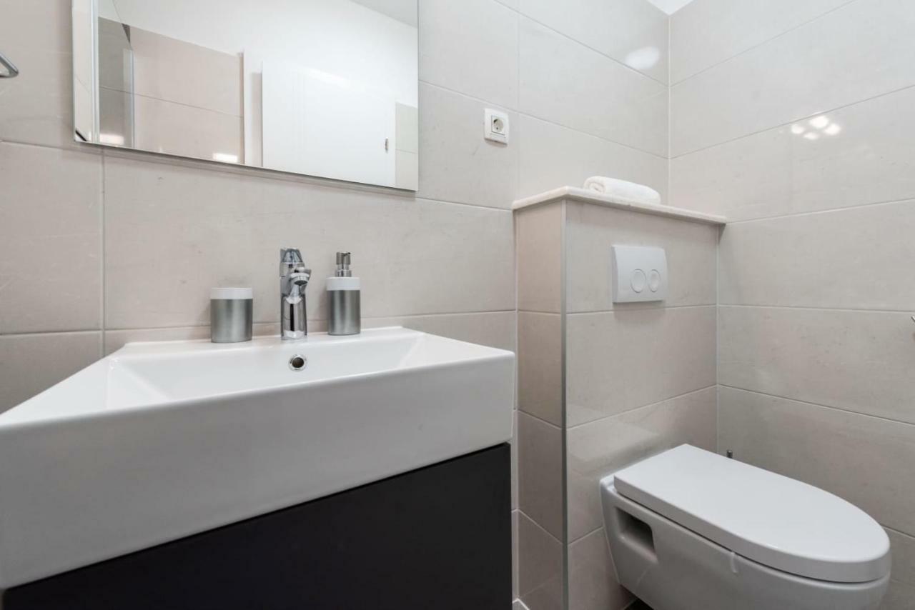 Villa Barbara-Holiday Home With Sea View Zadar Bagian luar foto