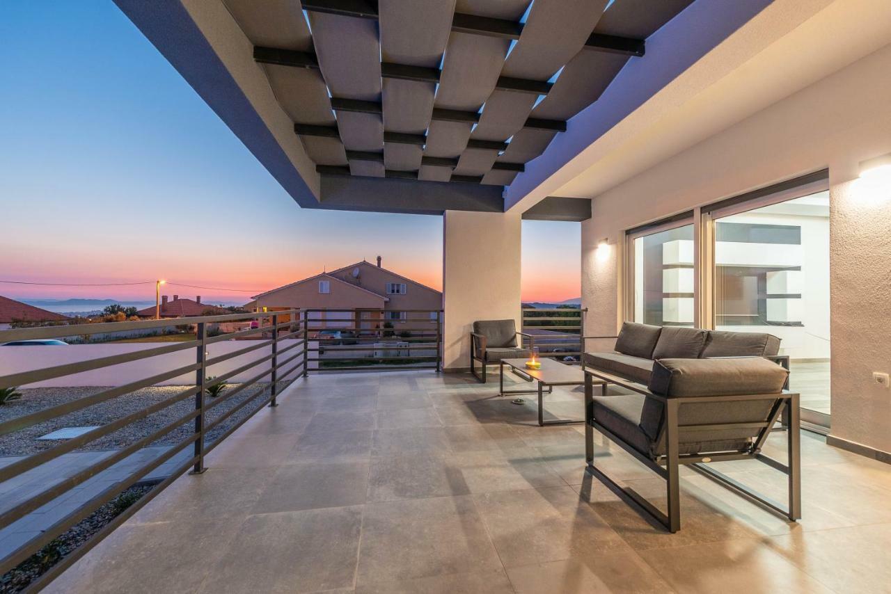 Villa Barbara-Holiday Home With Sea View Zadar Bagian luar foto